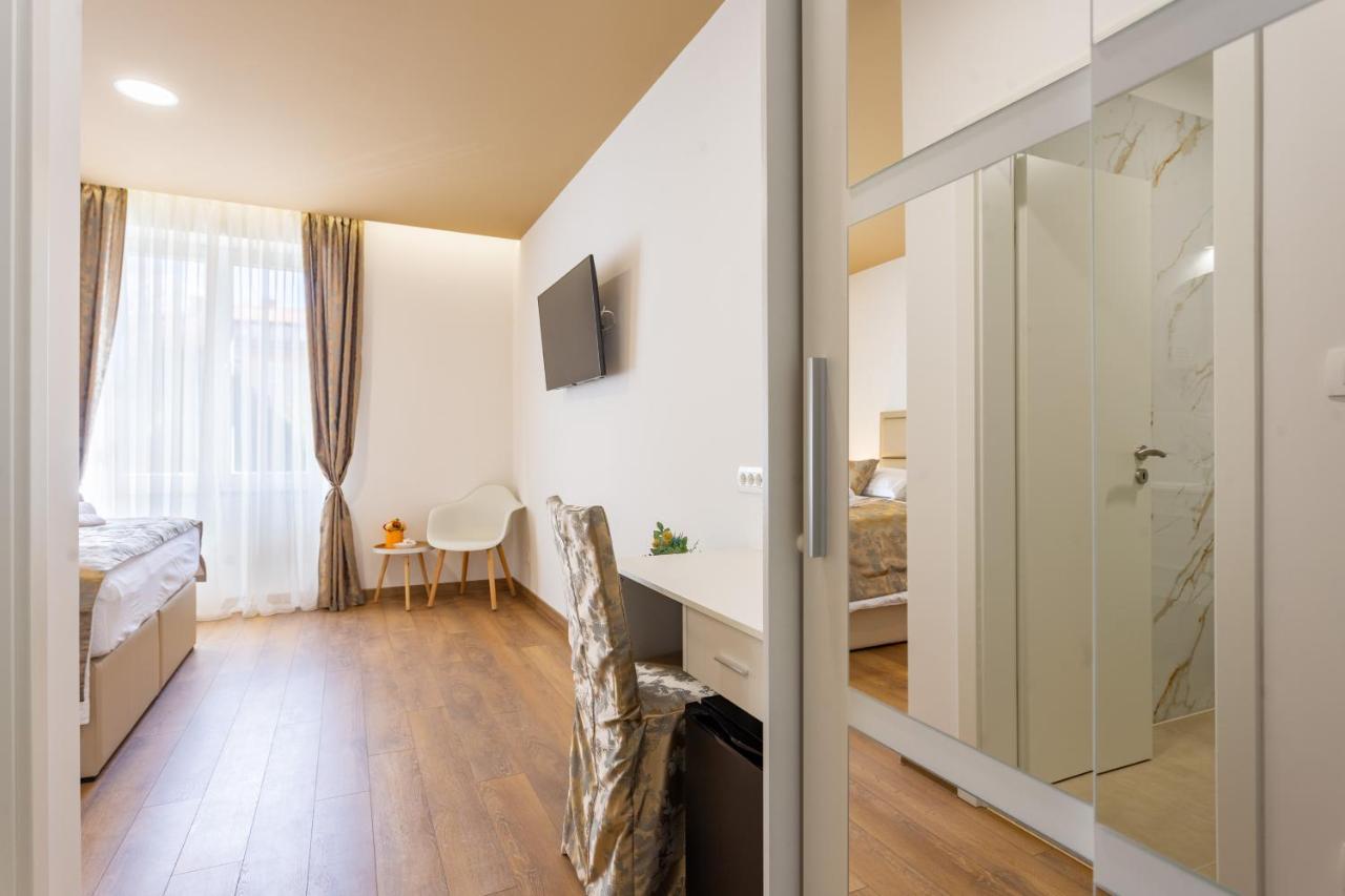 Luxury Rooms Fetivi Split Exterior photo